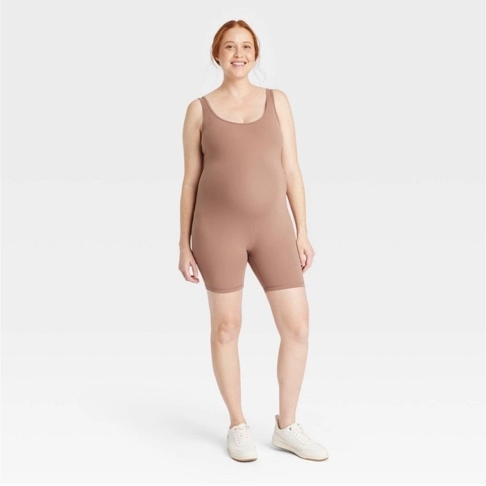 Isabel Maternity Ingrid & Isabel Taupe Short Unitard Romper XL NWT